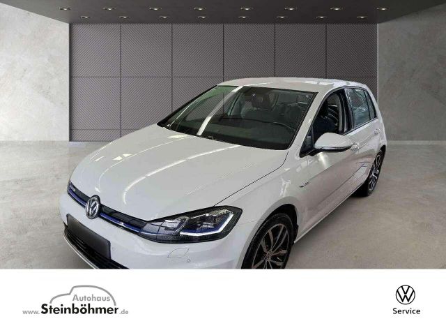 Volkswagen Golf e-Golf LED NAV Pro SHZ 17Madrid AppCon Navi