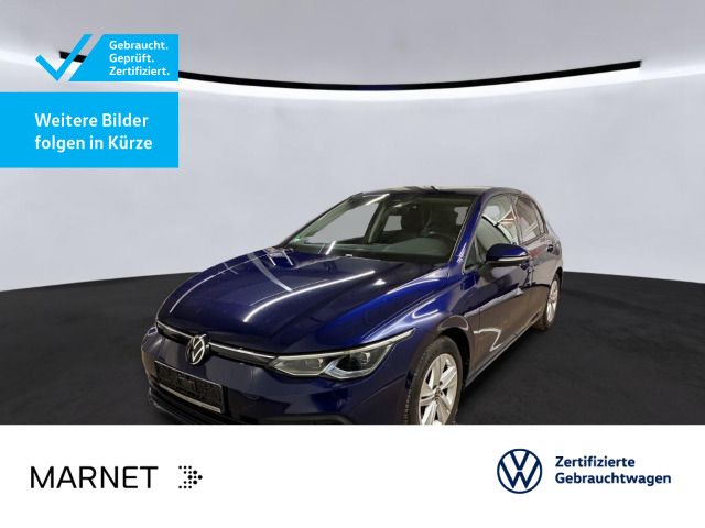 Volkswagen Golf VIII 1.5 TSI Life *Navi*AHK*StHzg*Kamera*Ke