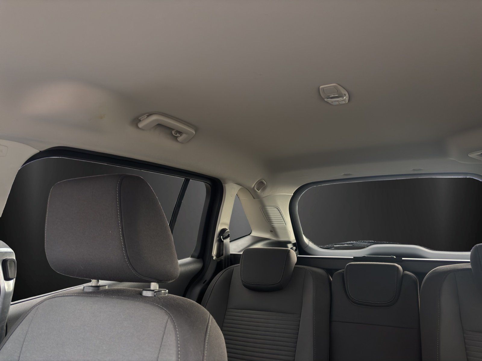 Fahrzeugabbildung Ford C-Max 1.5 EcoBoost Grand Titanium