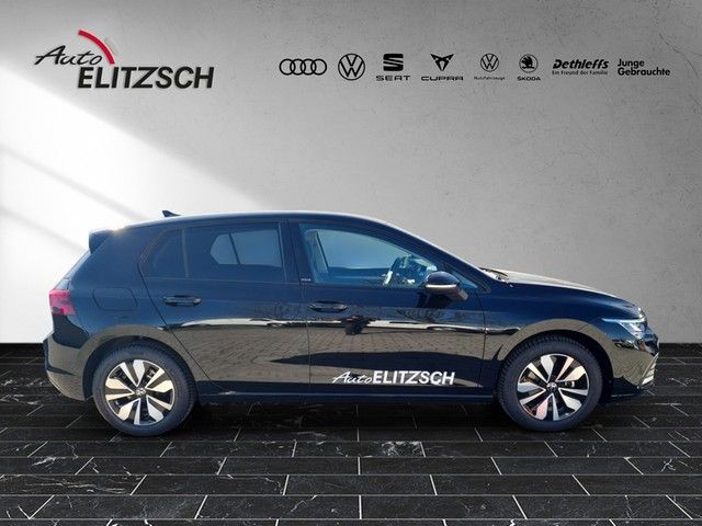 Fahrzeugabbildung Volkswagen Golf VIII TSI Move Climatronic AID RFK SH LM