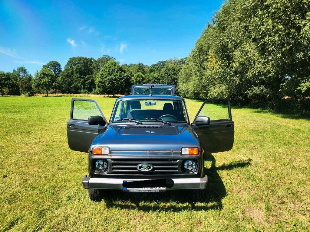 Image of Lada Niva