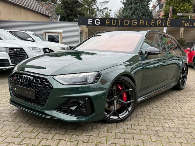 Audi RS4 Avant 2.9 TFSI*MASSAGE*PANO*B&O*AHK*NP.123K*