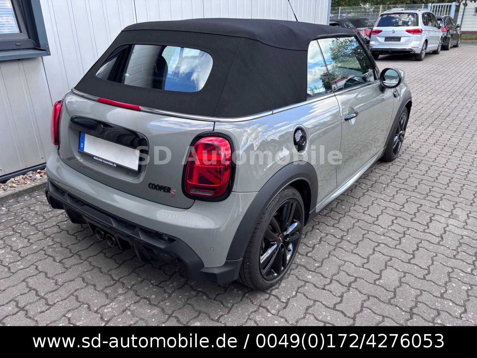 MINI Cooper S Cabrio John Cooper Works Trim