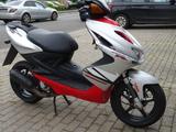 Yamaha Aerox - YAMAHA ROLLER AEROX