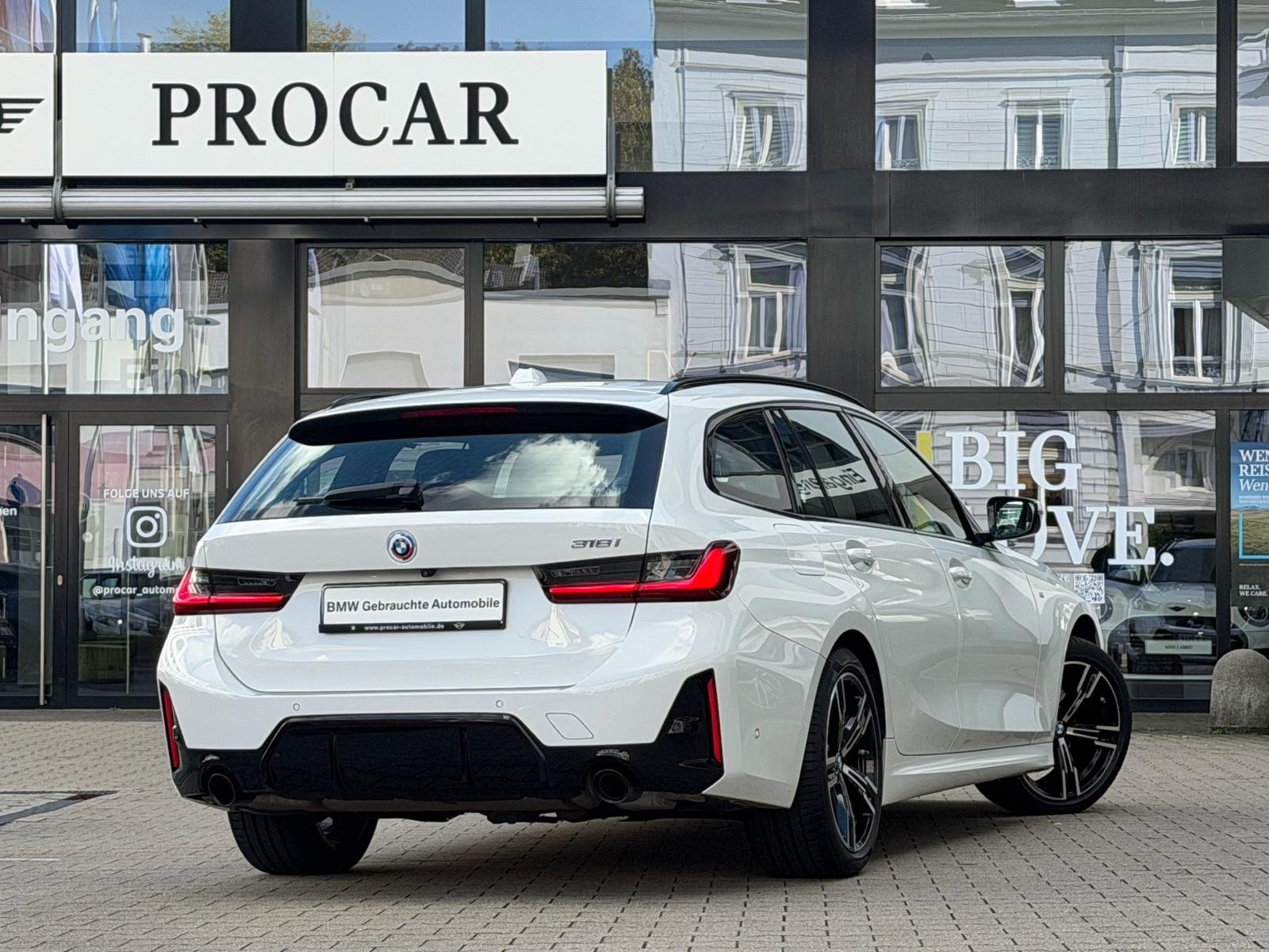 BMW 318i Touring M Sport DA PA RFK Pano HuD H/K Shz