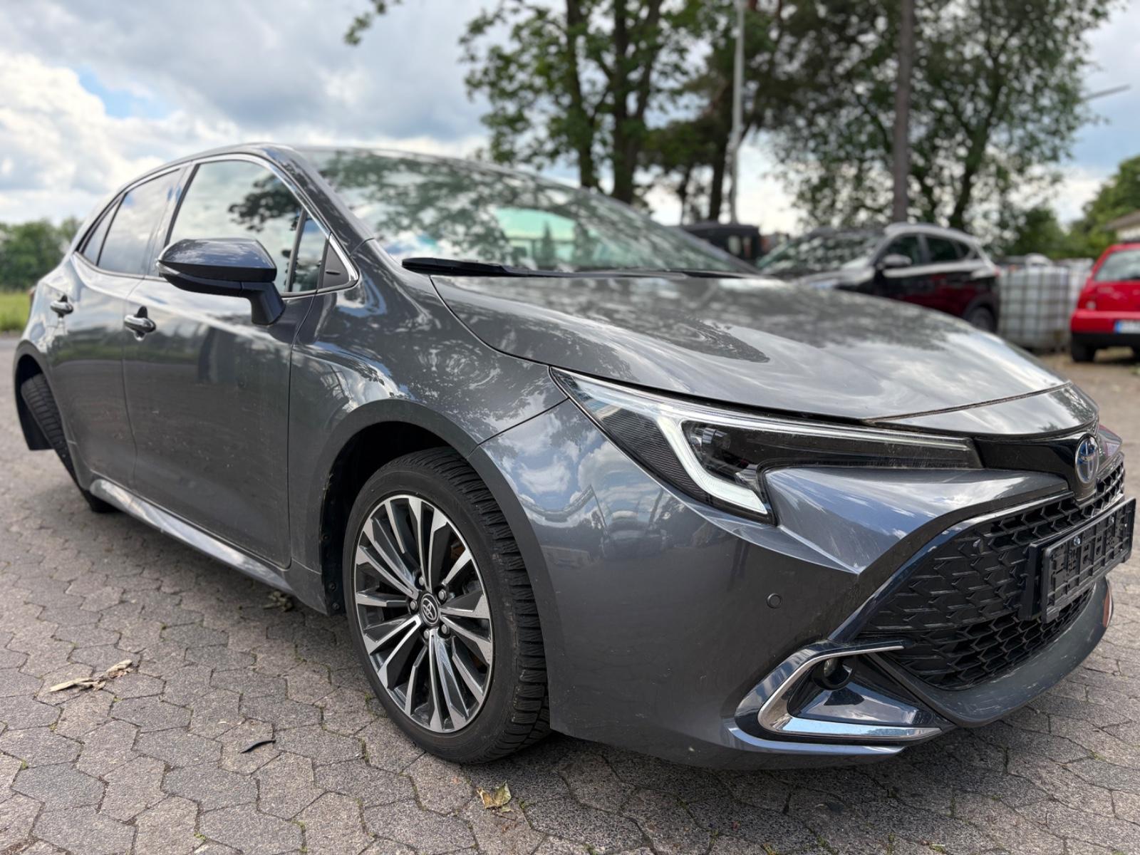 Toyota Corolla 1,8 Hybrid Team D*RUN&DRIVE*