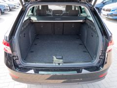Foto Nummer 14: SKODA Superb
