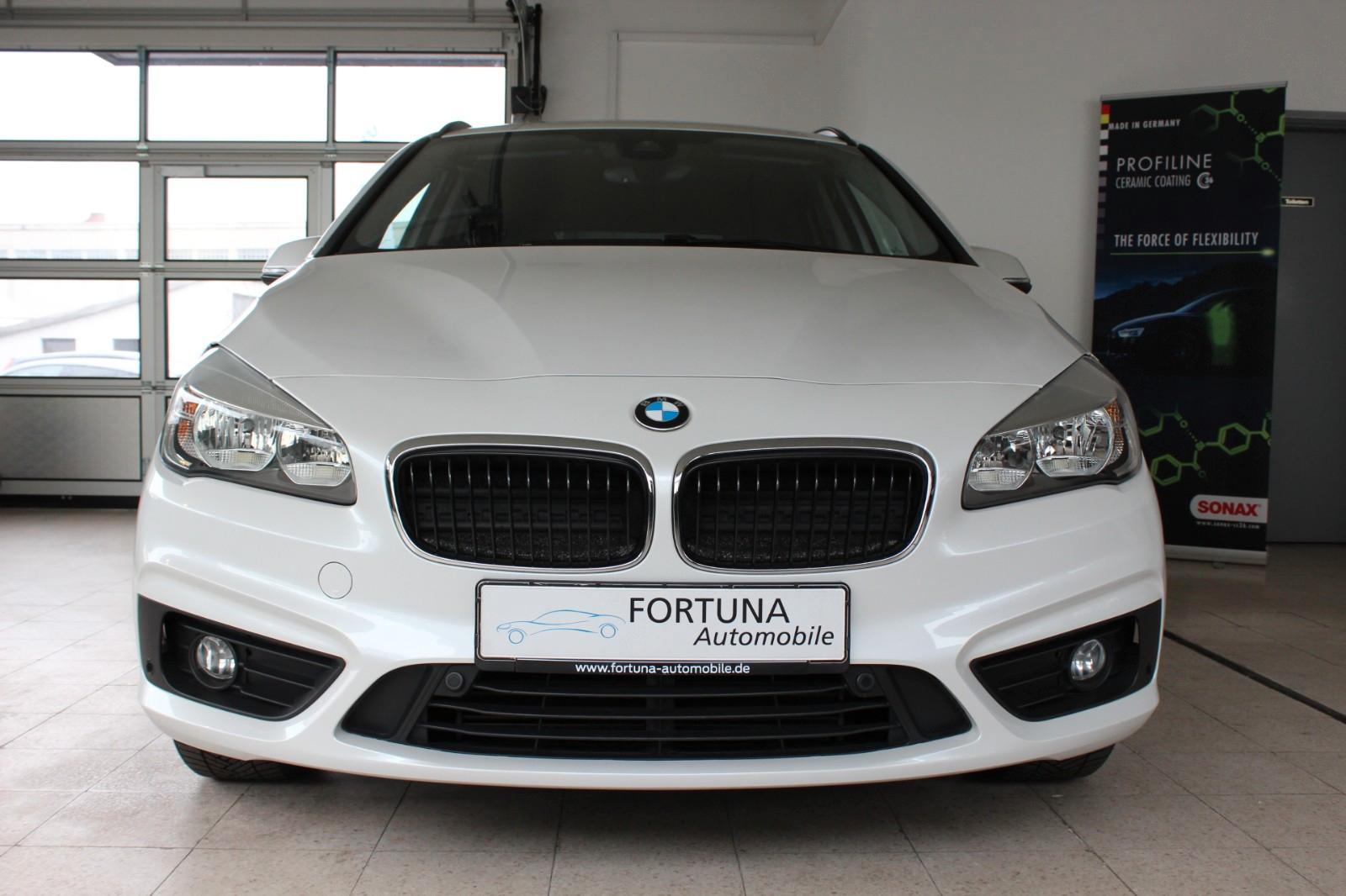 BMW 218i Active Tourer Navi AHK abnehmbar