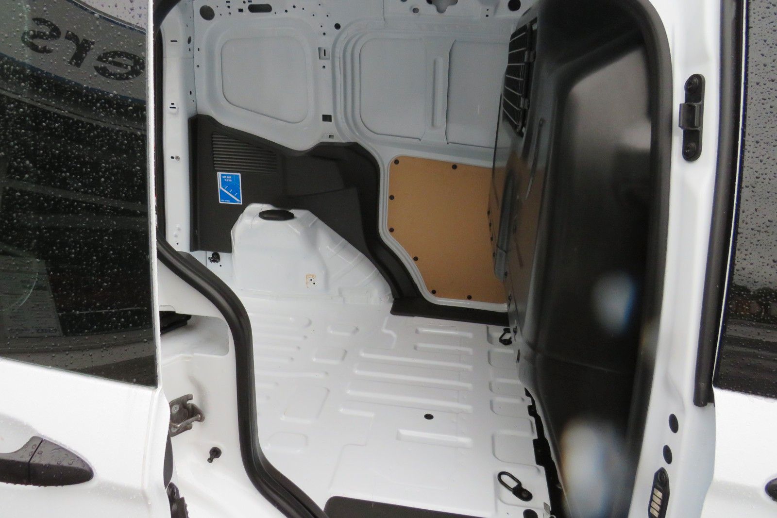 Fahrzeugabbildung Ford Transit Courier TREND NAVI SCHECKHEFT 1.HD