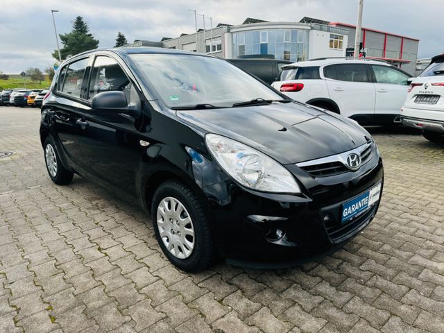 Hyundai i20 Classic+Tüv Neu+Service Neu+Kette Neu+