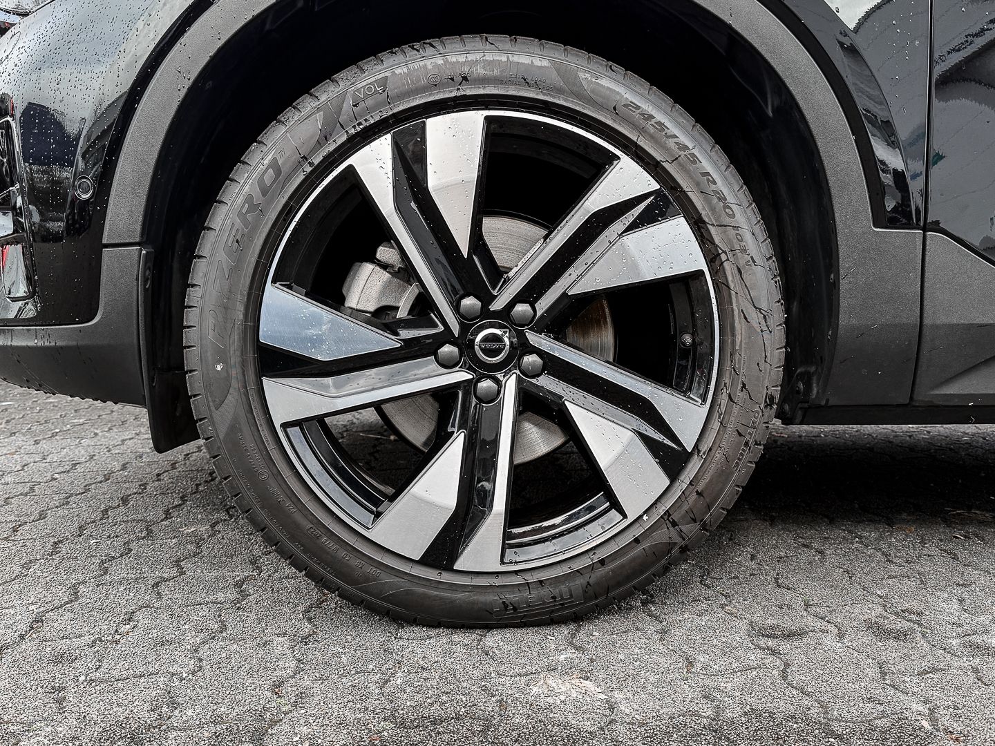 Volvo XC40 B4 B Ultimate Dark 2WD StandHZG Memory Sitz foto 4