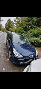 Volkswagen Guten Tag, ich verkaufe mein Peugeot 307sw - Volkswagen 181 in Bielefeld