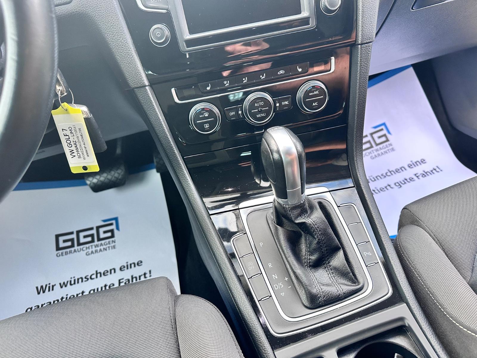 Volkswagen Golf VII Lim. Highline DSG SitzHeiz. LED Alcanta