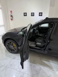 Porsche Macan - 10