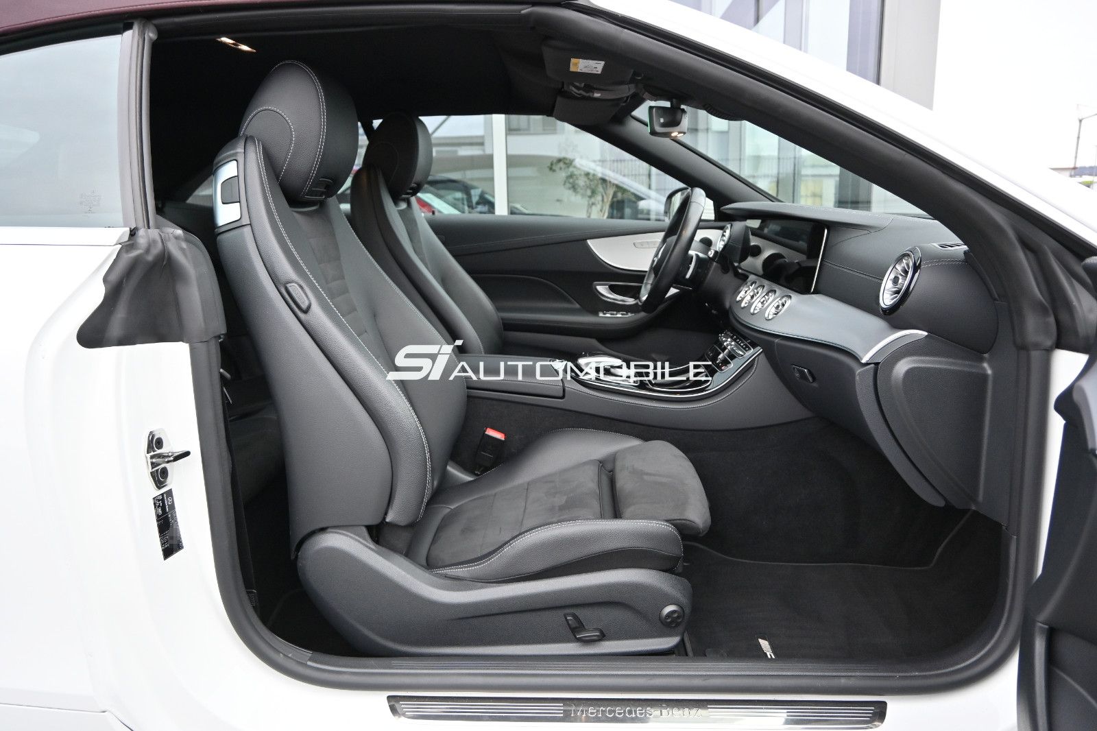 Fahrzeugabbildung Mercedes-Benz E 220 d Cabrio 2x AMG °ACC°STANDHEIZUNG°8-FACH°