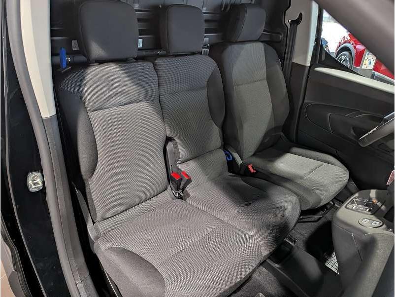 Peugeot Partner E-PARTNER M 100kW StandHZG Digitales Coc