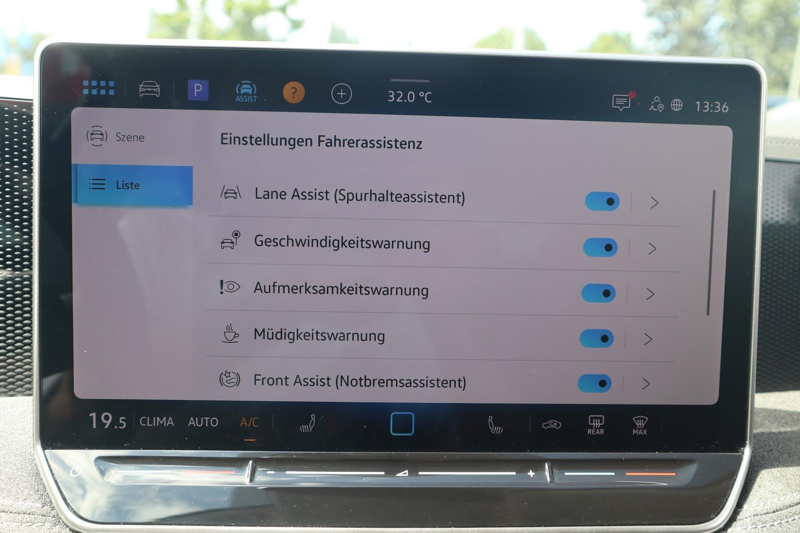 Volkswagen Passat 1.5 eTSI DSG LED ACC Sitzheizung, миниатюра 24