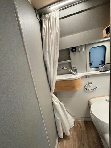 HYMER / ERIBA / HYMERCAR Free S 600-Schlafdach-Autom-Dieselhzg-Markise