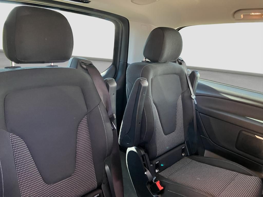 Fahrzeugabbildung Mercedes-Benz V 300 d EDITION Lang AHK*Navi*Fernlichtass.*LED