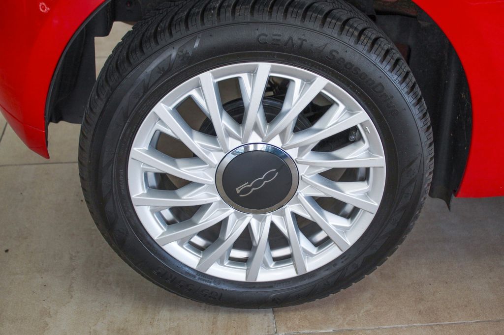 Car Image 21