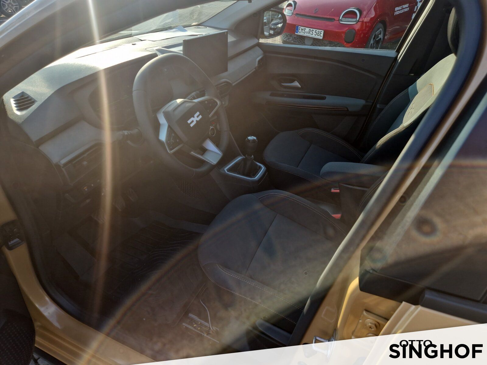Fahrzeugabbildung Dacia Neuer Sandero Stepway Extreme Eco-G 120