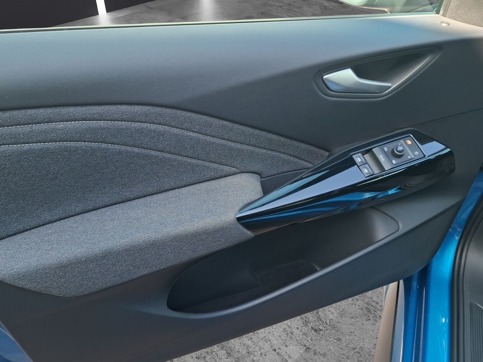 Fahrzeugabbildung Volkswagen ID.3 Pro Matrix Navi ACC Pano RFK DCC SHZ 19"