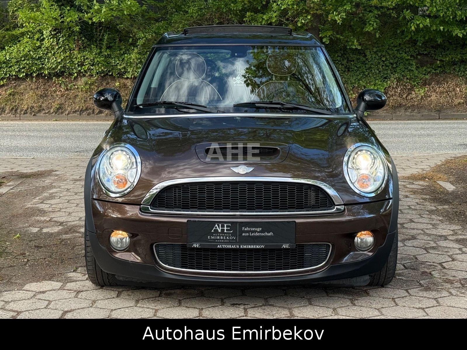 MINI Cooper S Clubman Xenon/Vollleder/I.HAND/PANO/TOP
