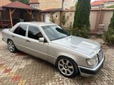 Mercedes-Benz Mercedes  W124 420E  M119 Motor - Mercedes-Benz 420 in Hamburg