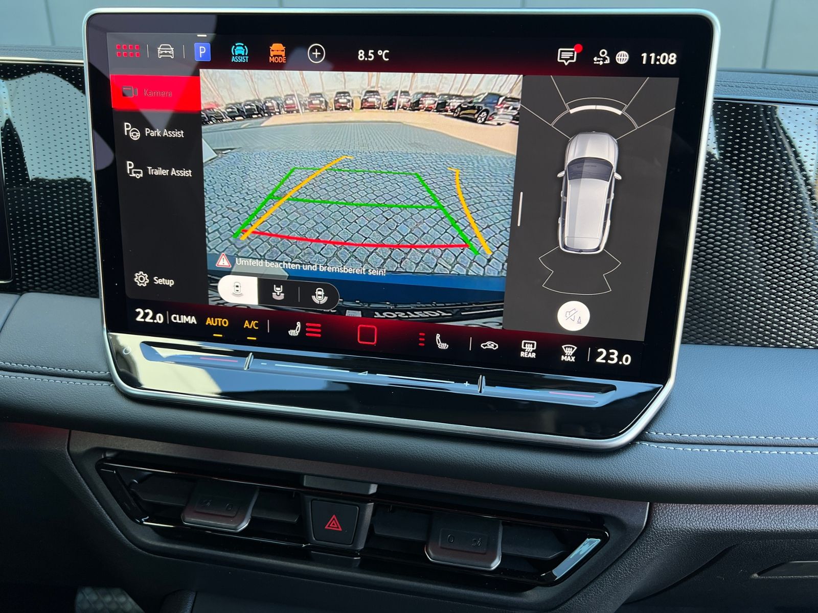 Fahrzeugabbildung Volkswagen Tiguan LIFE 1.5 eTSI DSG *AHK, LED Plus, Kamera,