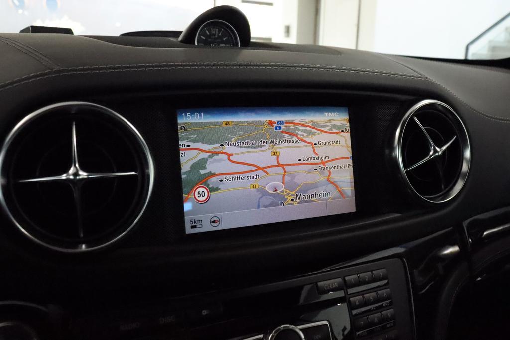 Mercedes-Benz SL 63 AMG