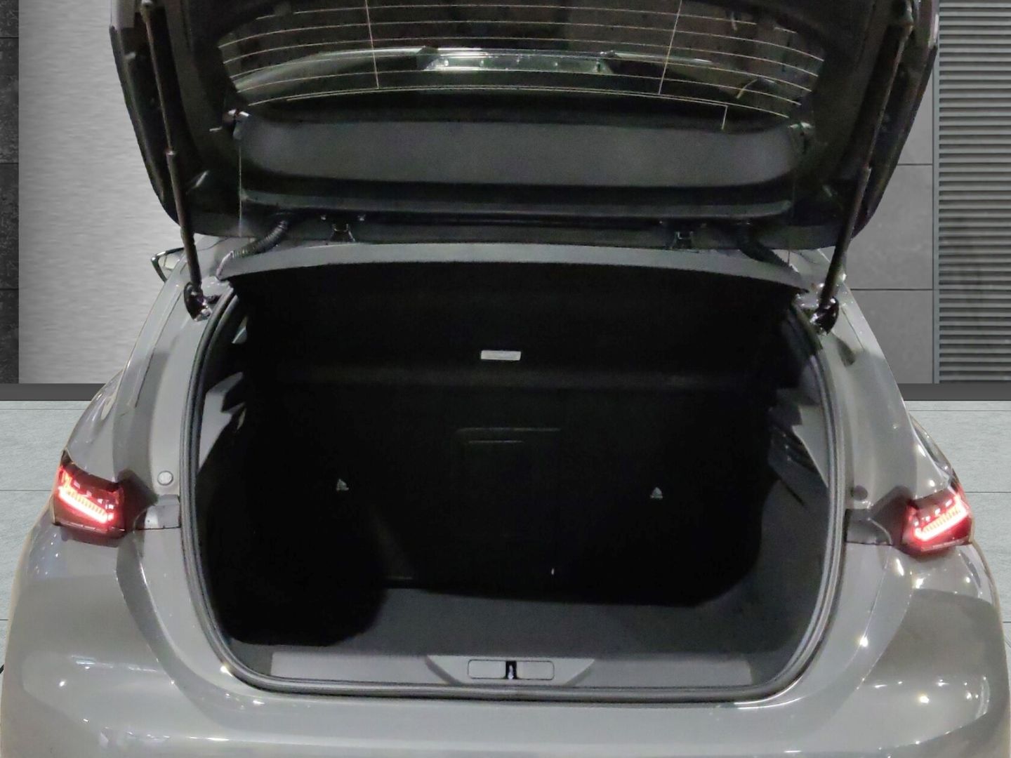 Peugeot 308 - Bild 5