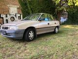 Opel Astra f Stufenheck Oldtimer Daily Sol... - Opel Astra: Stufenheck