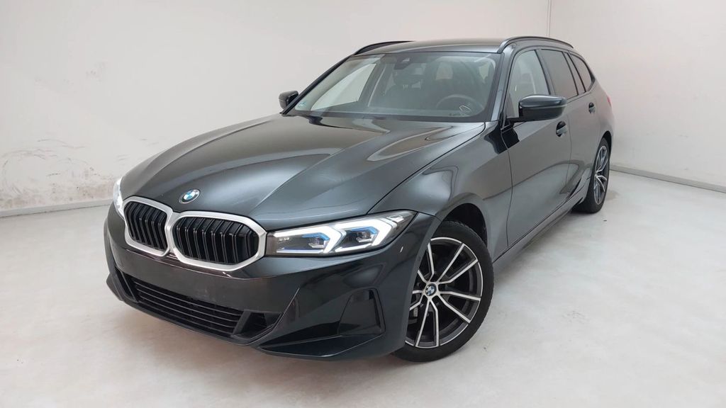 Image of BMW 320