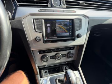 Volkswagen Passat Variant - 12