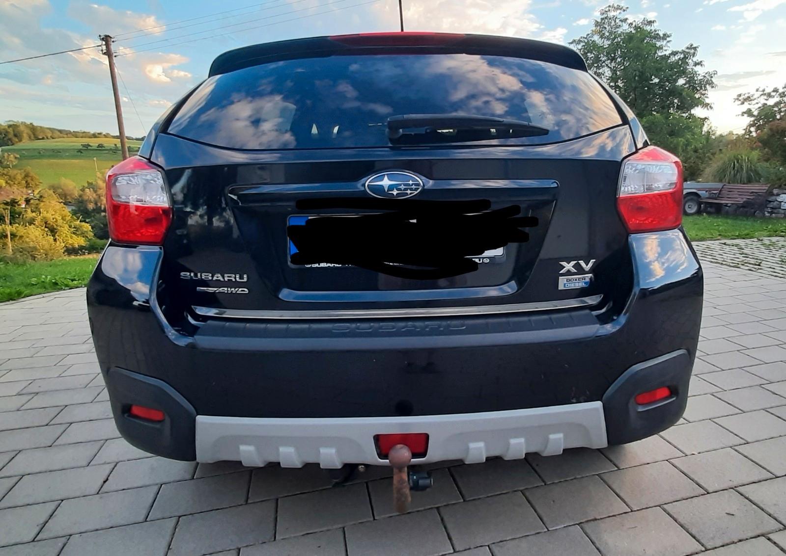 Subaru XV 2012 — interior