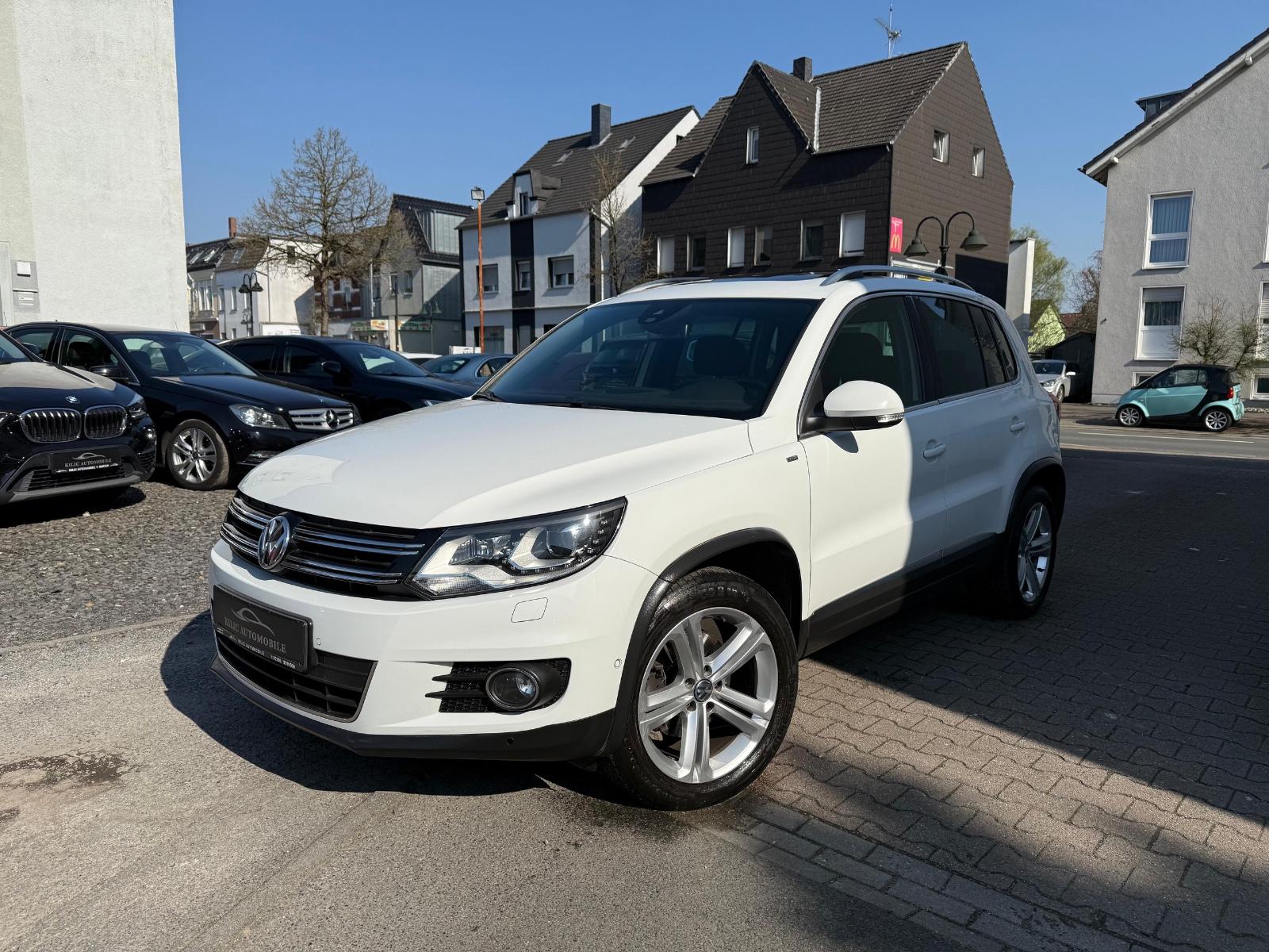 Volkswagen Tiguan Cup Sport 4Motion Panorama*Kamera*AHK