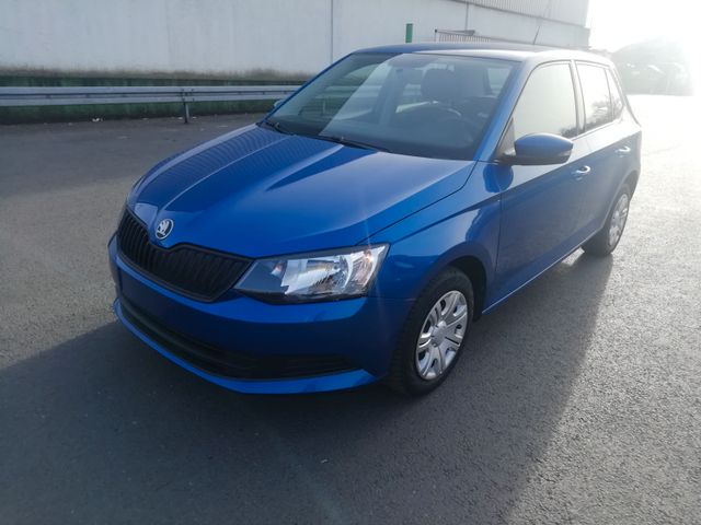 Skoda Fabia Cool Edition,1- Hand,Garantie,AHK,TÜV Neu