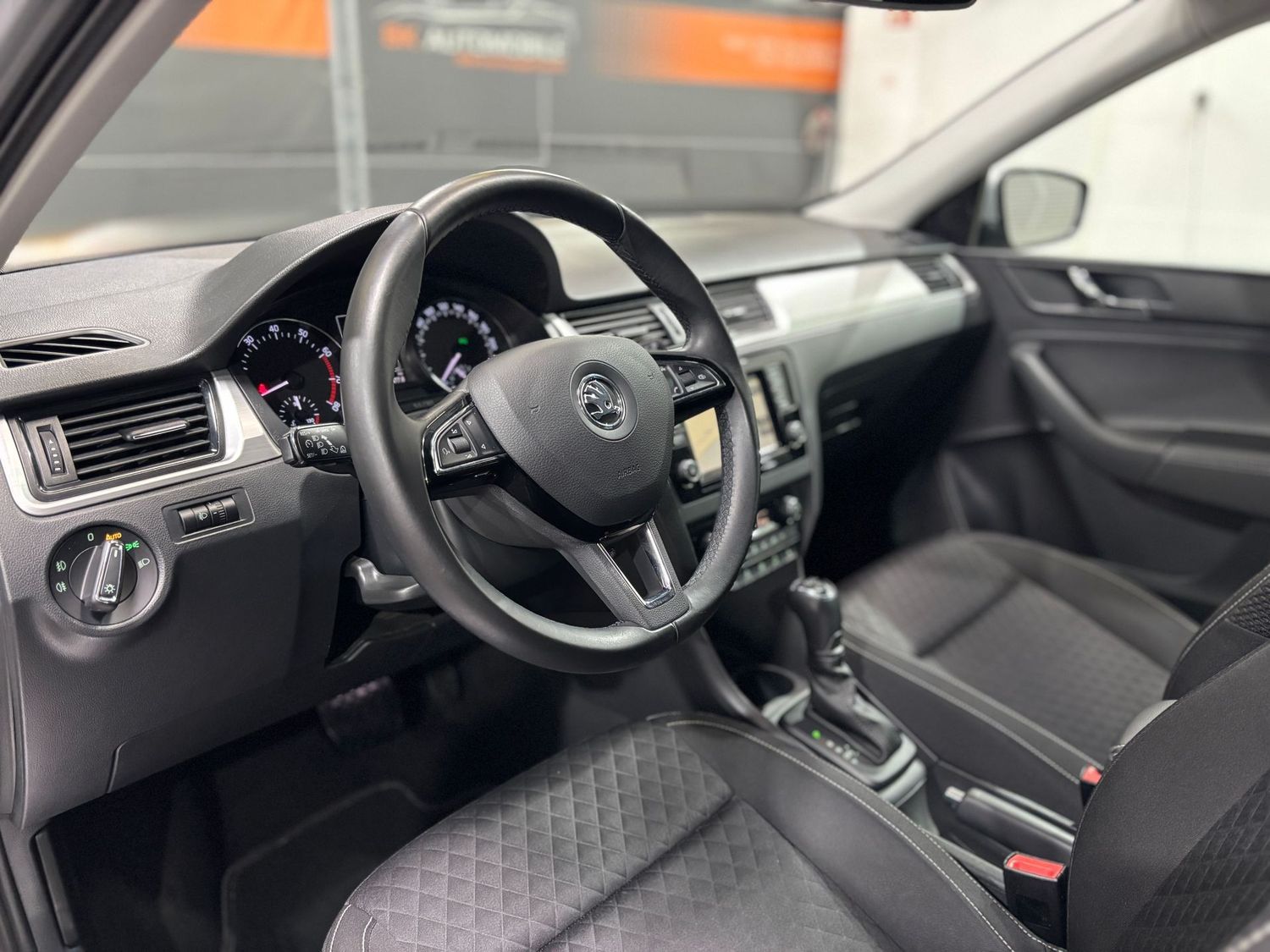 Fahrzeugabbildung SKODA Rapid/Spaceback Xenon#Kamera#Navi#DAB