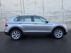 VW Tiguan Offroad 4Motion 2.0TSI 179PS LED Navi ACC