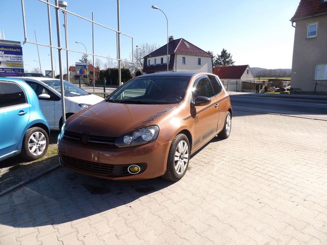 Volkswagen Golf Trendline, Klima, HU-AU  NEU