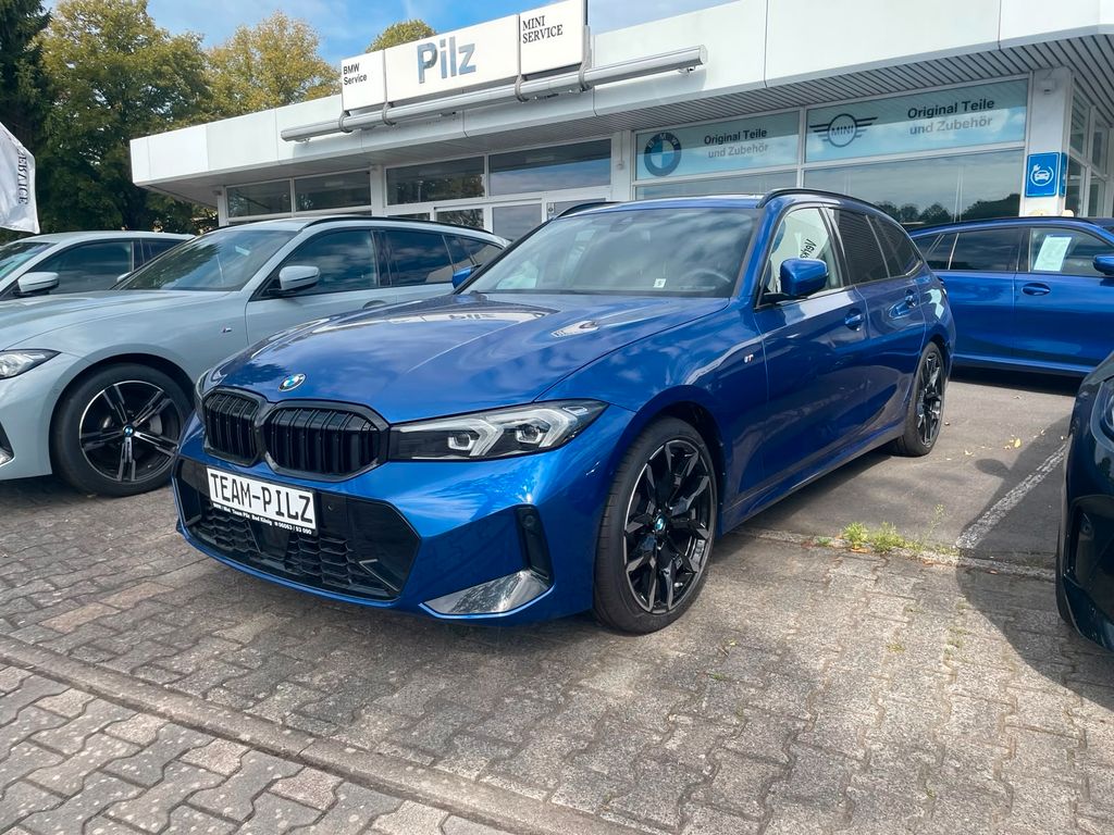 Image of BMW 330