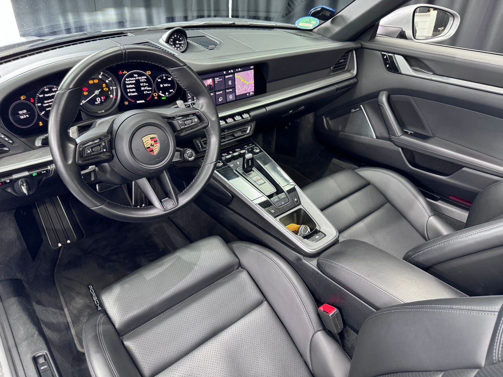 Fahrzeugabbildung Porsche 992 Carrera S Cabriolet*BURMESTER*KAMERA*MATRIX*