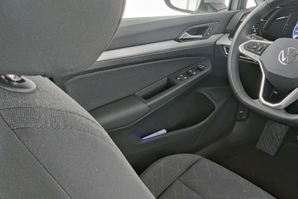 Volkswagen Golf Life 1.5 TSI Tempo*Nav*PDC*SH*Klima