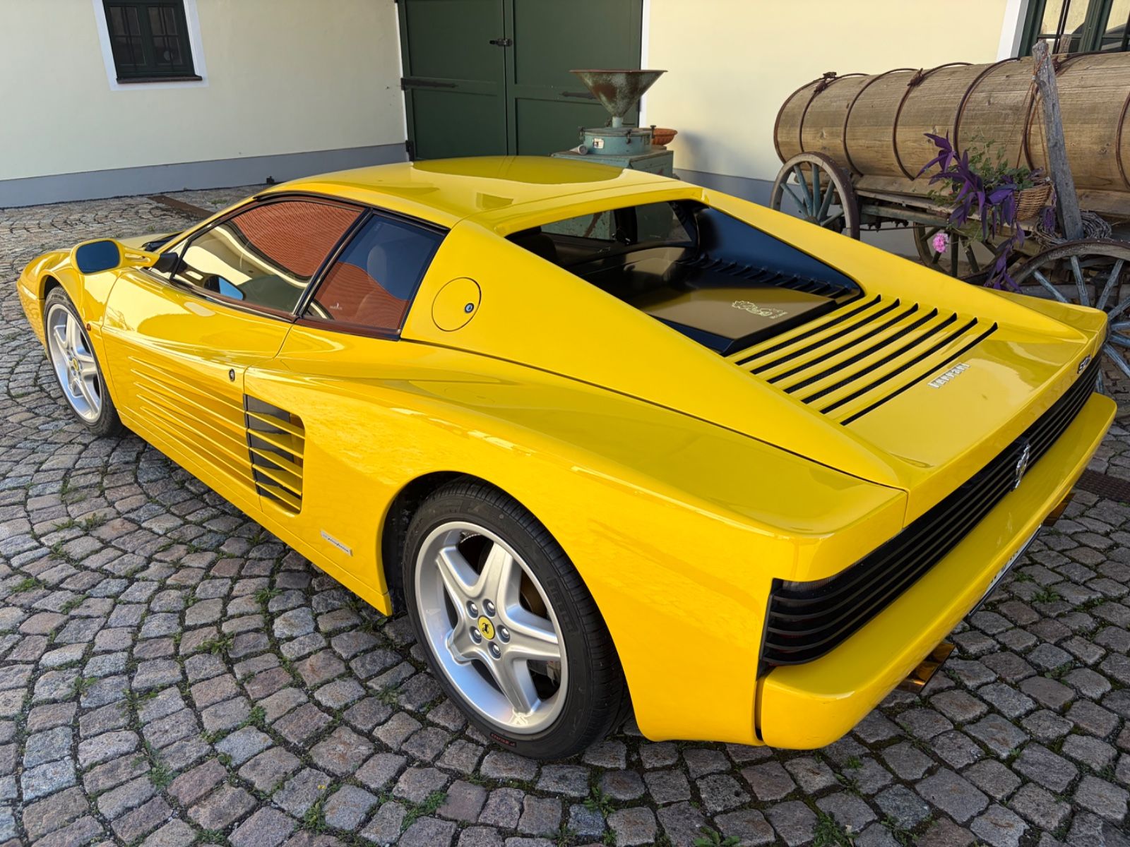 FERRARI 512 6