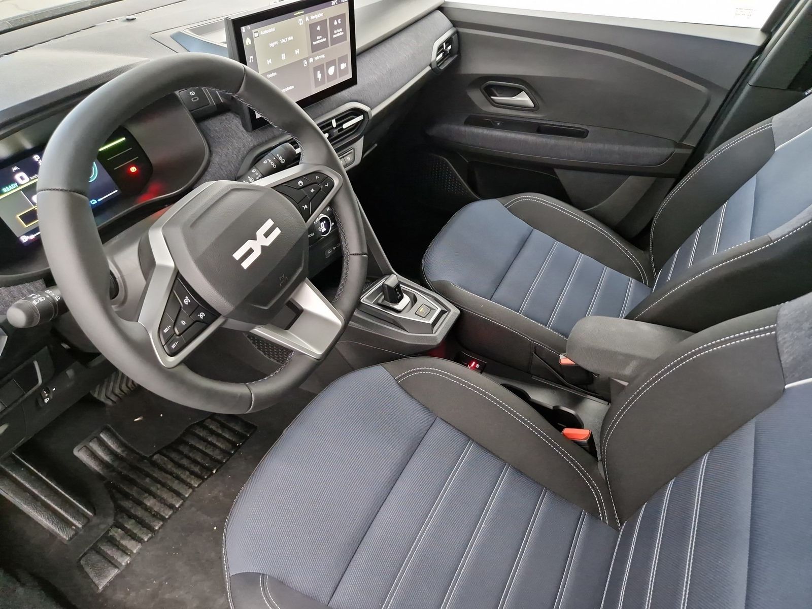 DACIA Jogger Journey Hybrid 155 7-Sitzer – Bild 33
