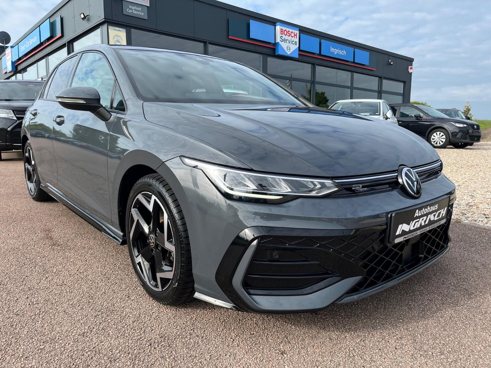 Volkswagen Golf VIII Lim. 1.5 TSI 110 kW R-Line mit KAMERA