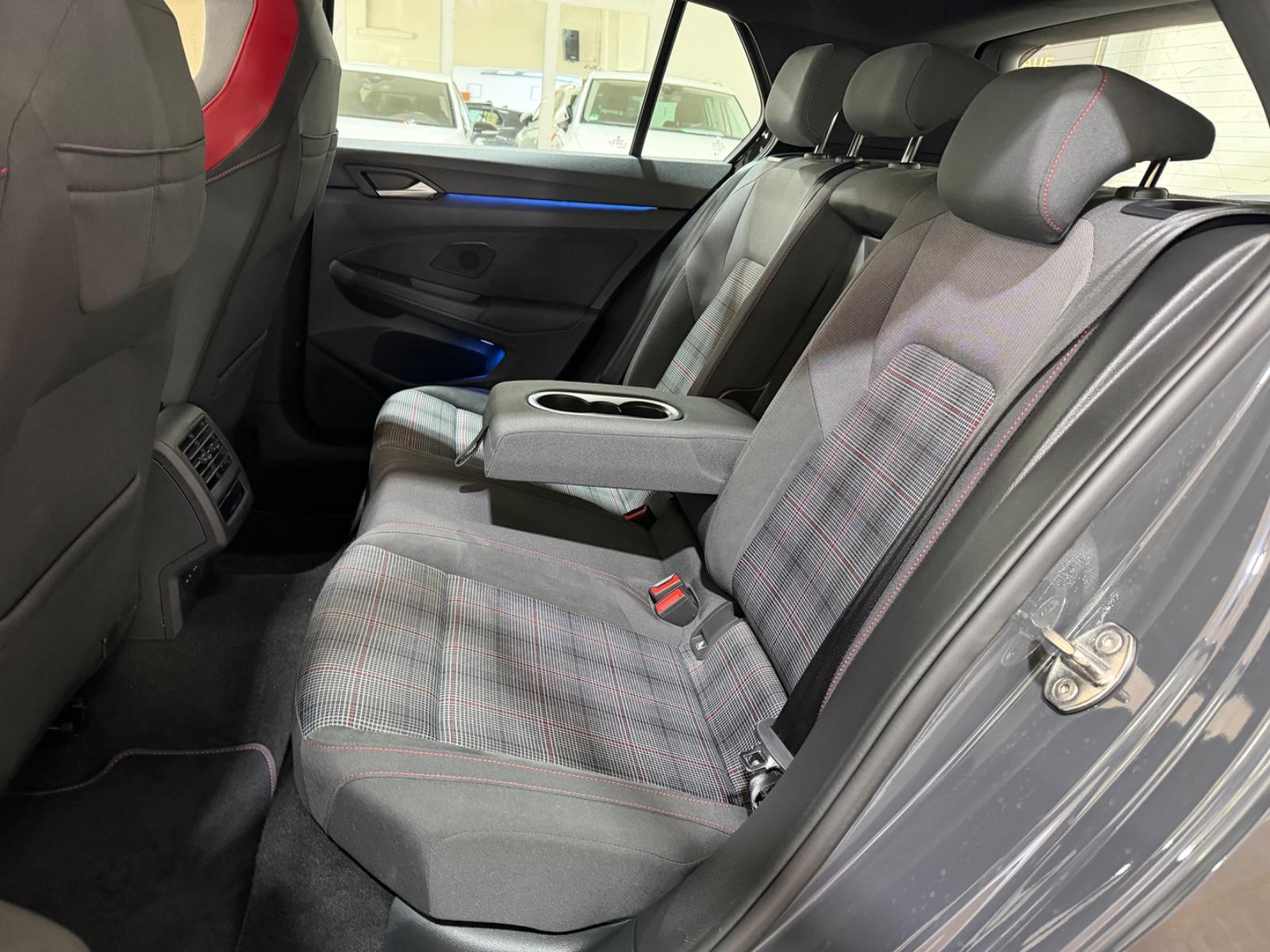 Volkswagen Golf VIII Lim. GTI 2.0TSI DSG/SOUND/PANO/ACC, миниатюра 14
