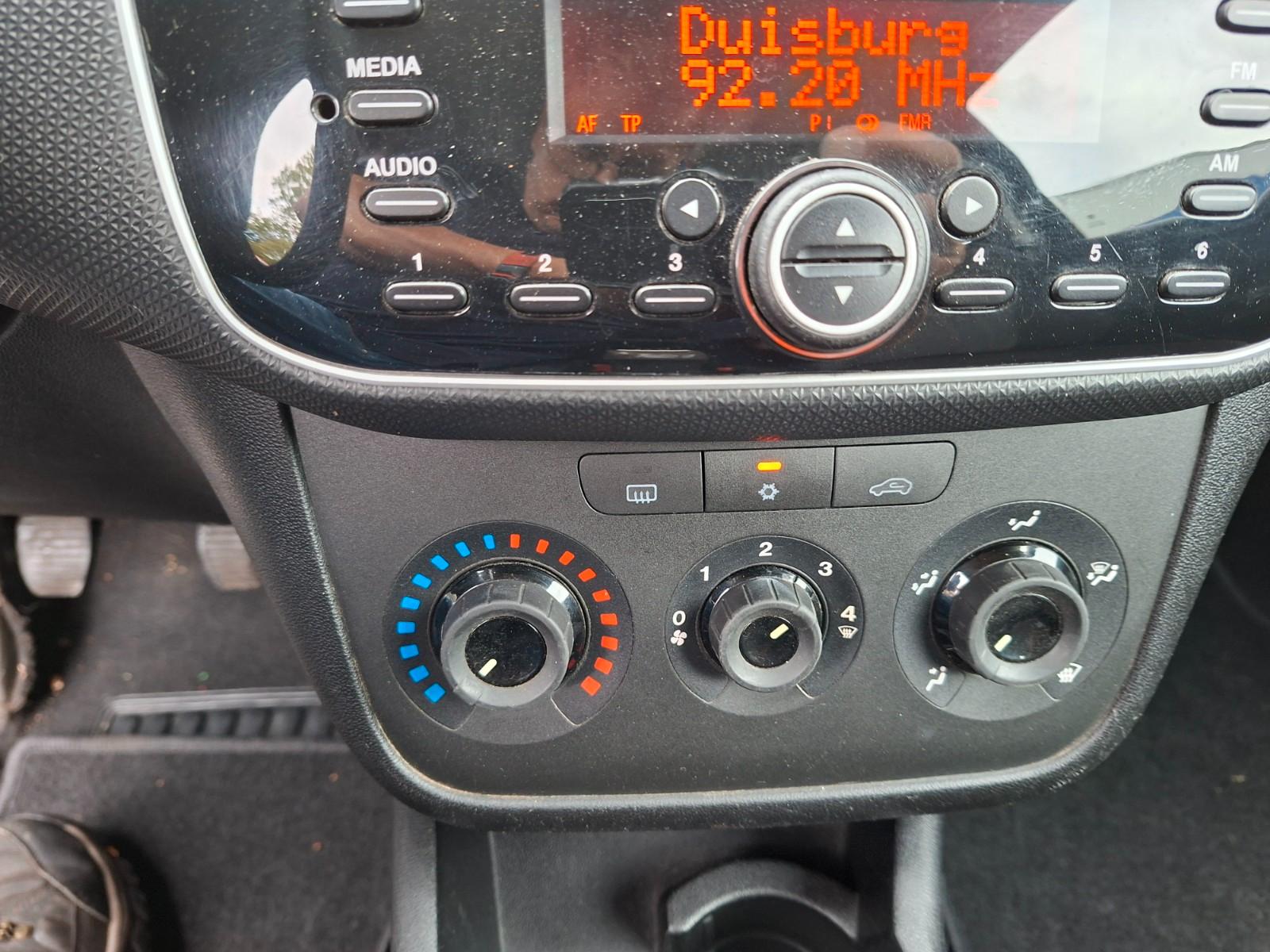 Fiat Punto Street Klima 4-Zylinder
