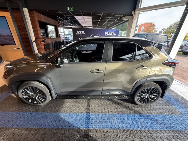 Toyota Yaris Cross Hybrid AWD-i Adventure