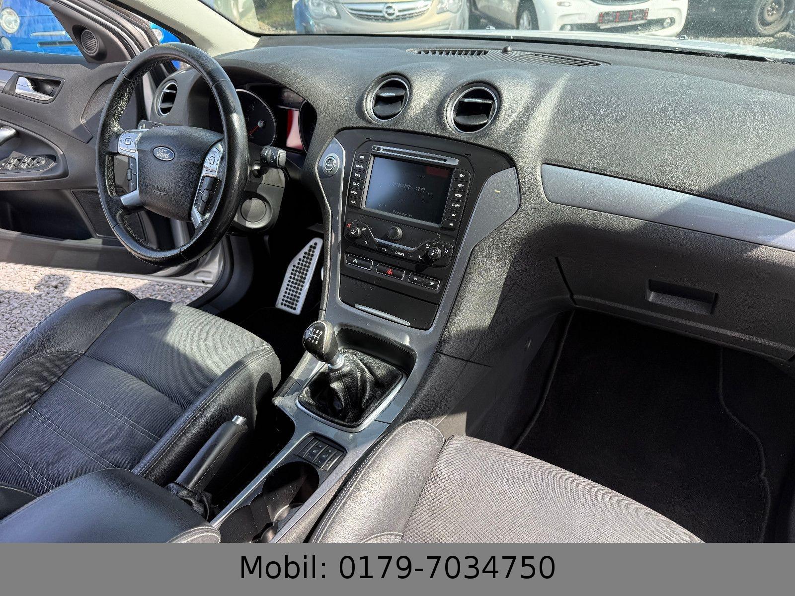 Ford Mondeo 2012 — photo 14